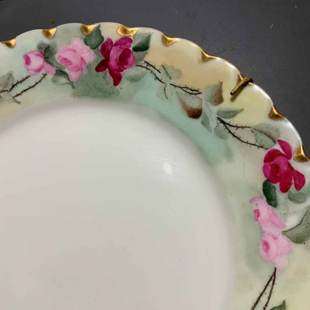 RARE 🇫🇷hand painted French Havilandd. Signed on back "Merry  Christmas 1903. One